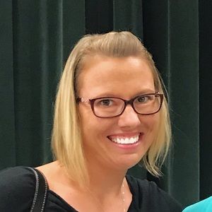 Meet your Posher, Kelly